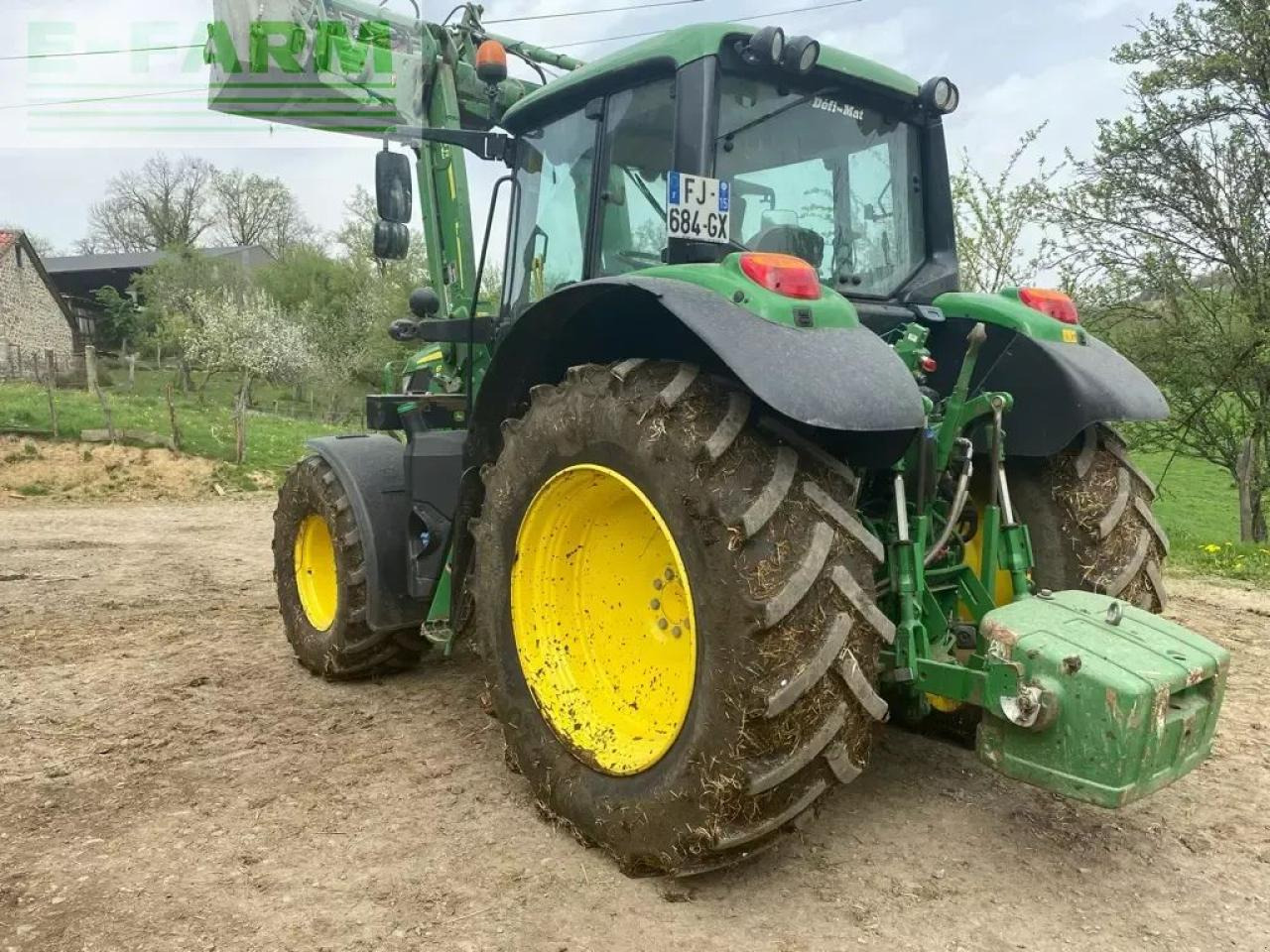 John Deere 6110 m command quad + - Farm tractor: picture 4 John Deere 6110 m command quad + - Farm tractor: picture 4