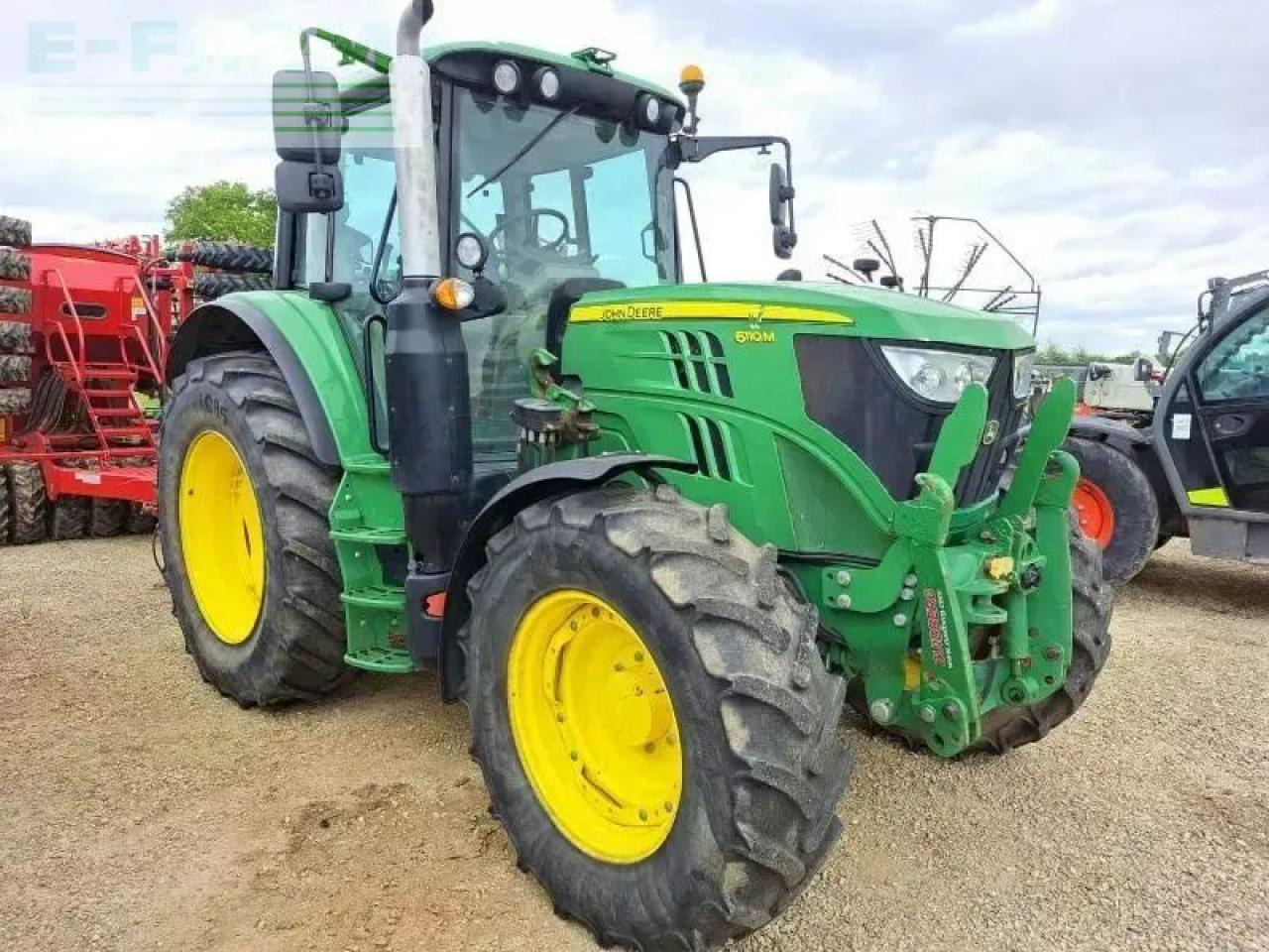 John Deere 6110m - Farm tractor: picture 2 John Deere 6110m - Farm tractor: picture 2