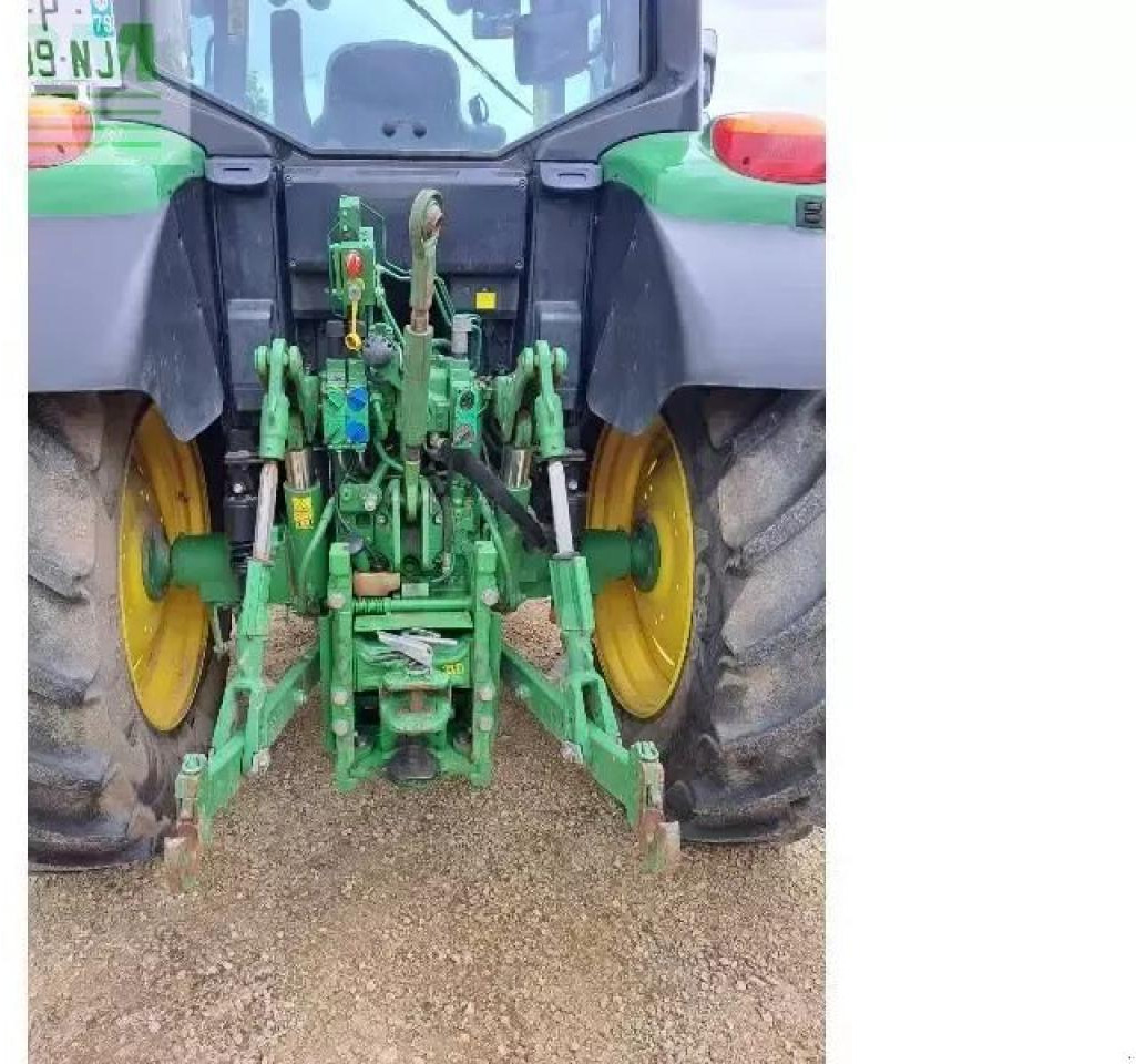 John Deere 6110m - Farm tractor: picture 5 John Deere 6110m - Farm tractor: picture 5