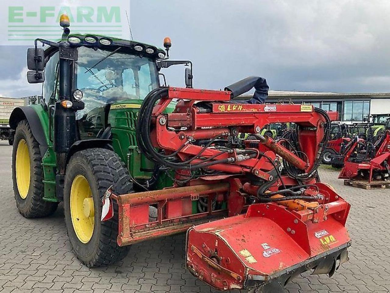 John Deere 6110r kommunal - Farm tractor: picture 4 John Deere 6110r kommunal - Farm tractor: picture 4