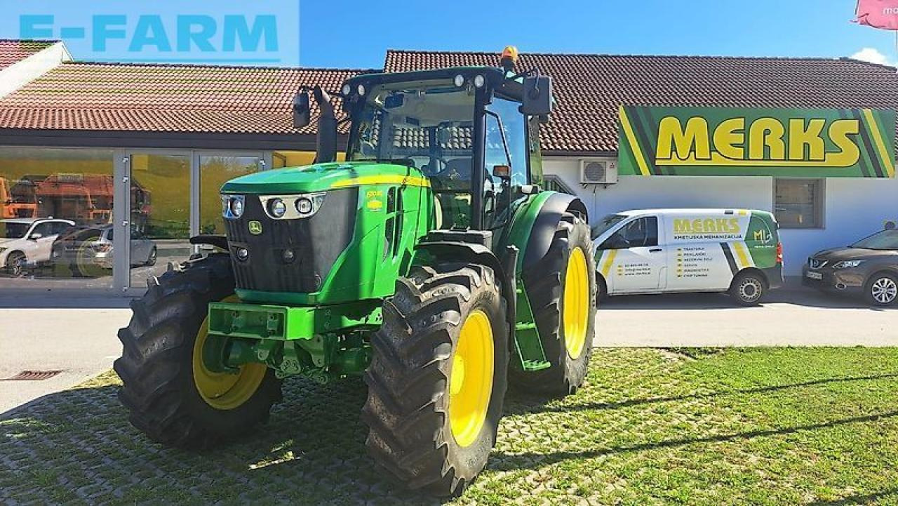 John Deere 6110rc - Farm tractor: picture 1 John Deere 6110rc - Farm tractor: picture 1