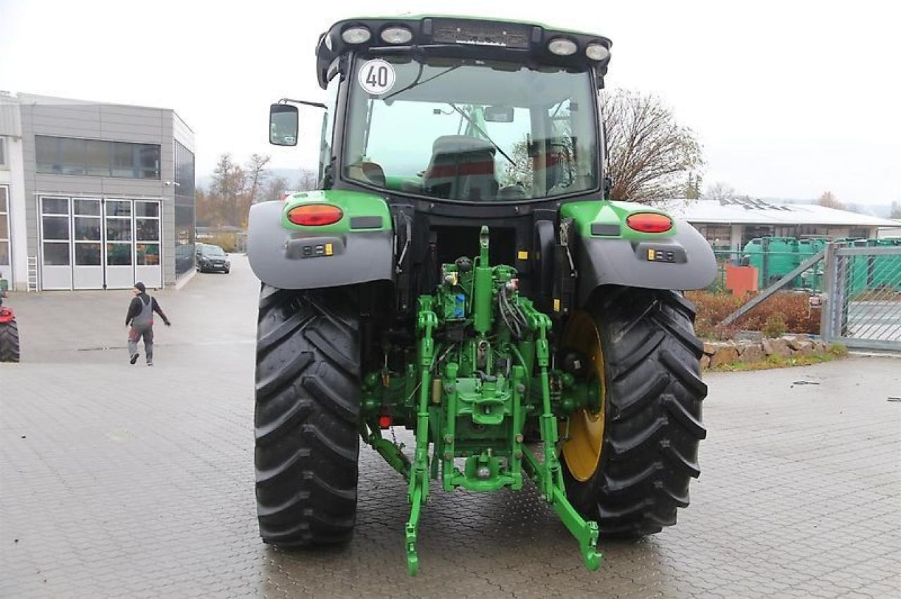 John Deere 6115 r - Farm tractor: picture 3 John Deere 6115 r - Farm tractor: picture 3