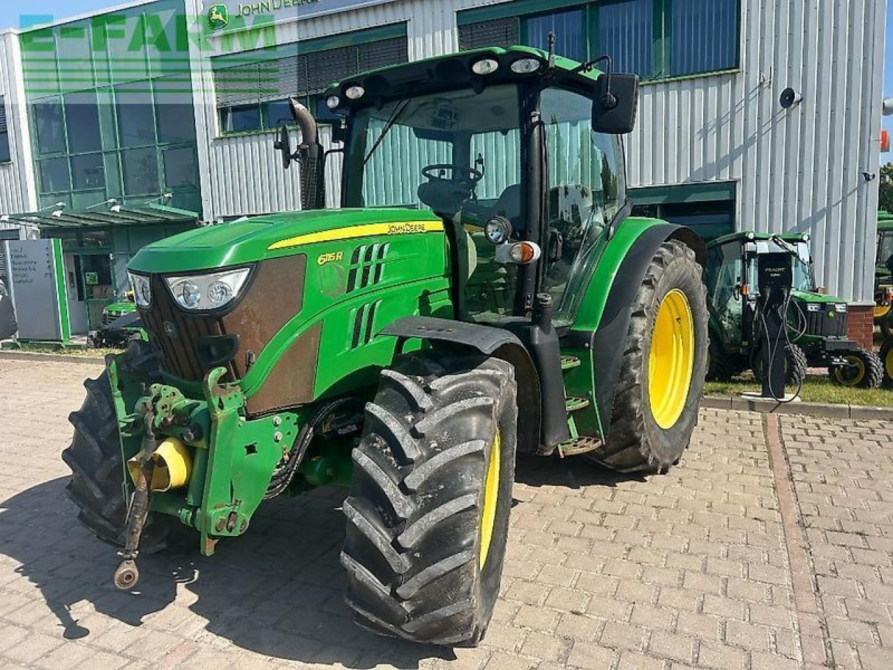 John Deere 6115r - Farm tractor: picture 1 John Deere 6115r - Farm tractor: picture 1