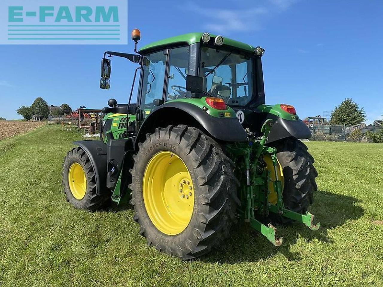 John Deere 6120m - Farm tractor: picture 4 John Deere 6120m - Farm tractor: picture 4