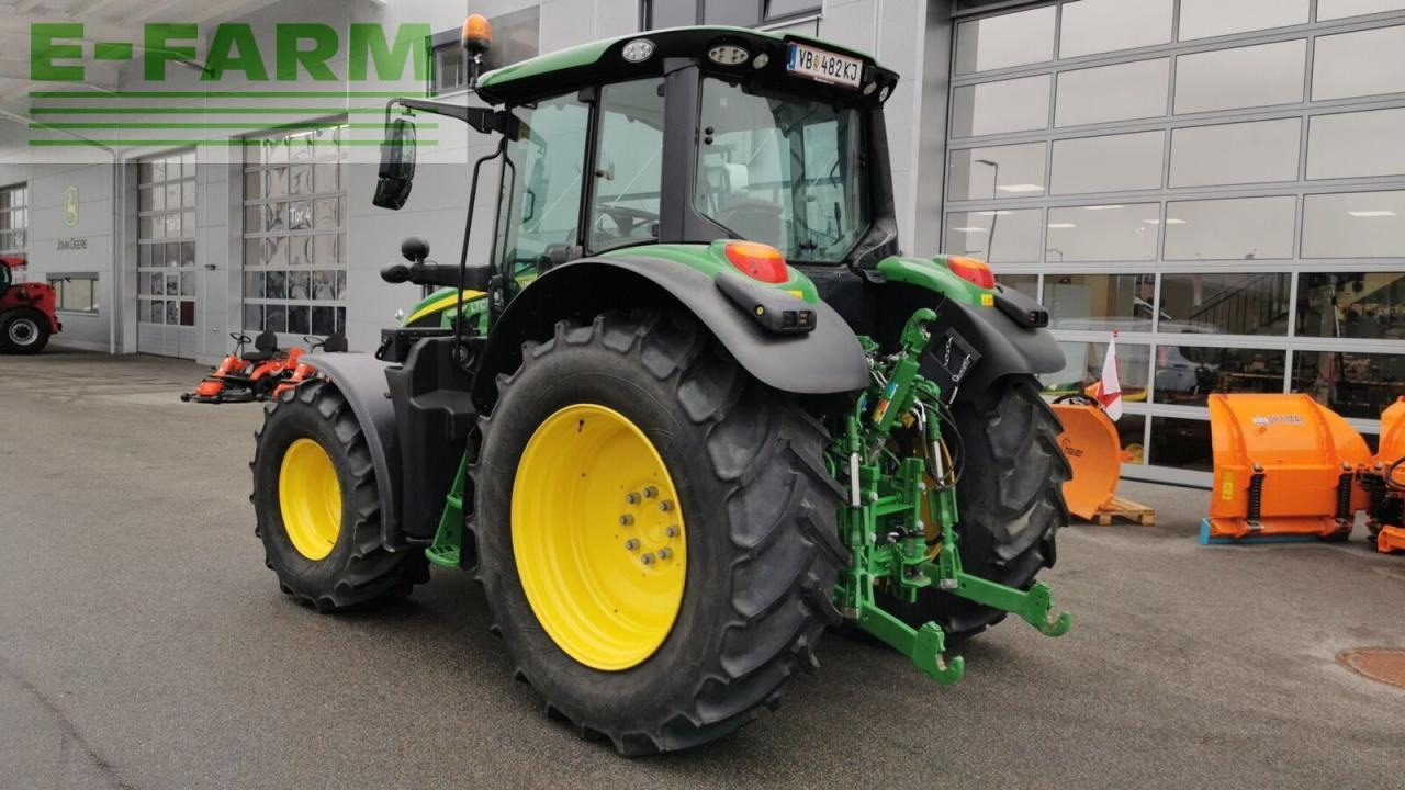 John Deere 6120m - Farm tractor: picture 4 John Deere 6120m - Farm tractor: picture 4