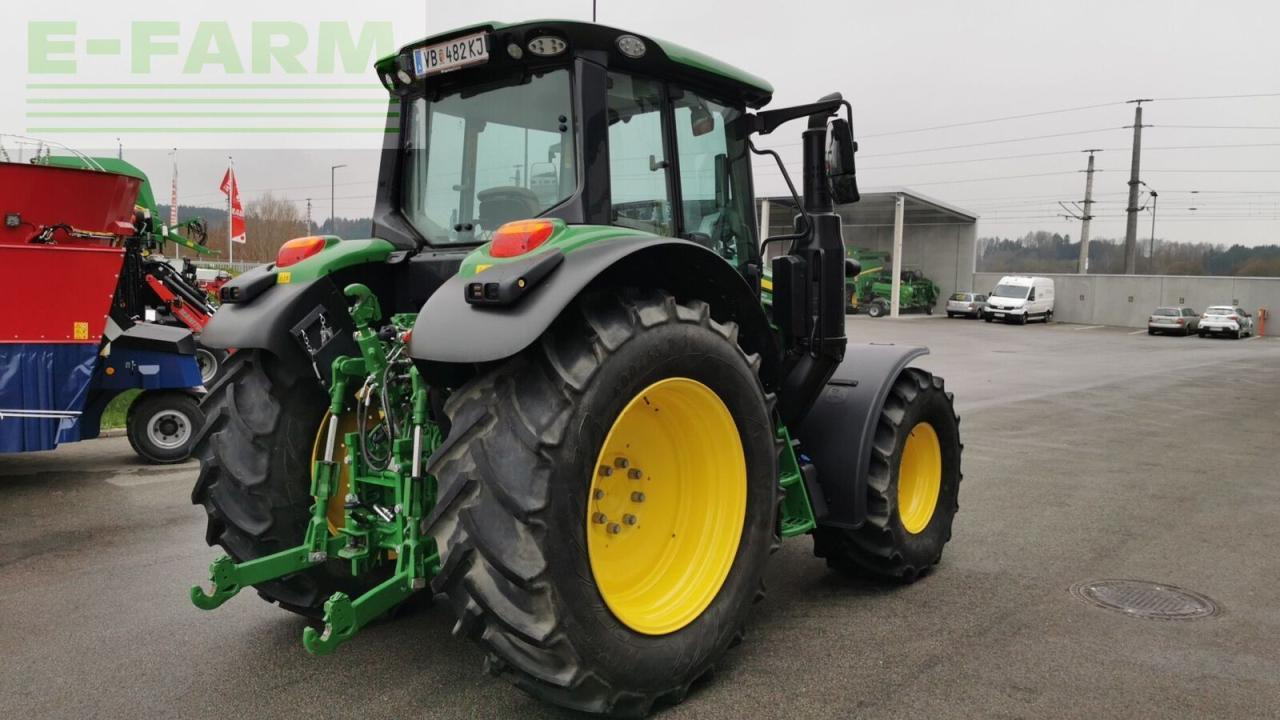 John Deere 6120m - Farm tractor: picture 3 John Deere 6120m - Farm tractor: picture 3