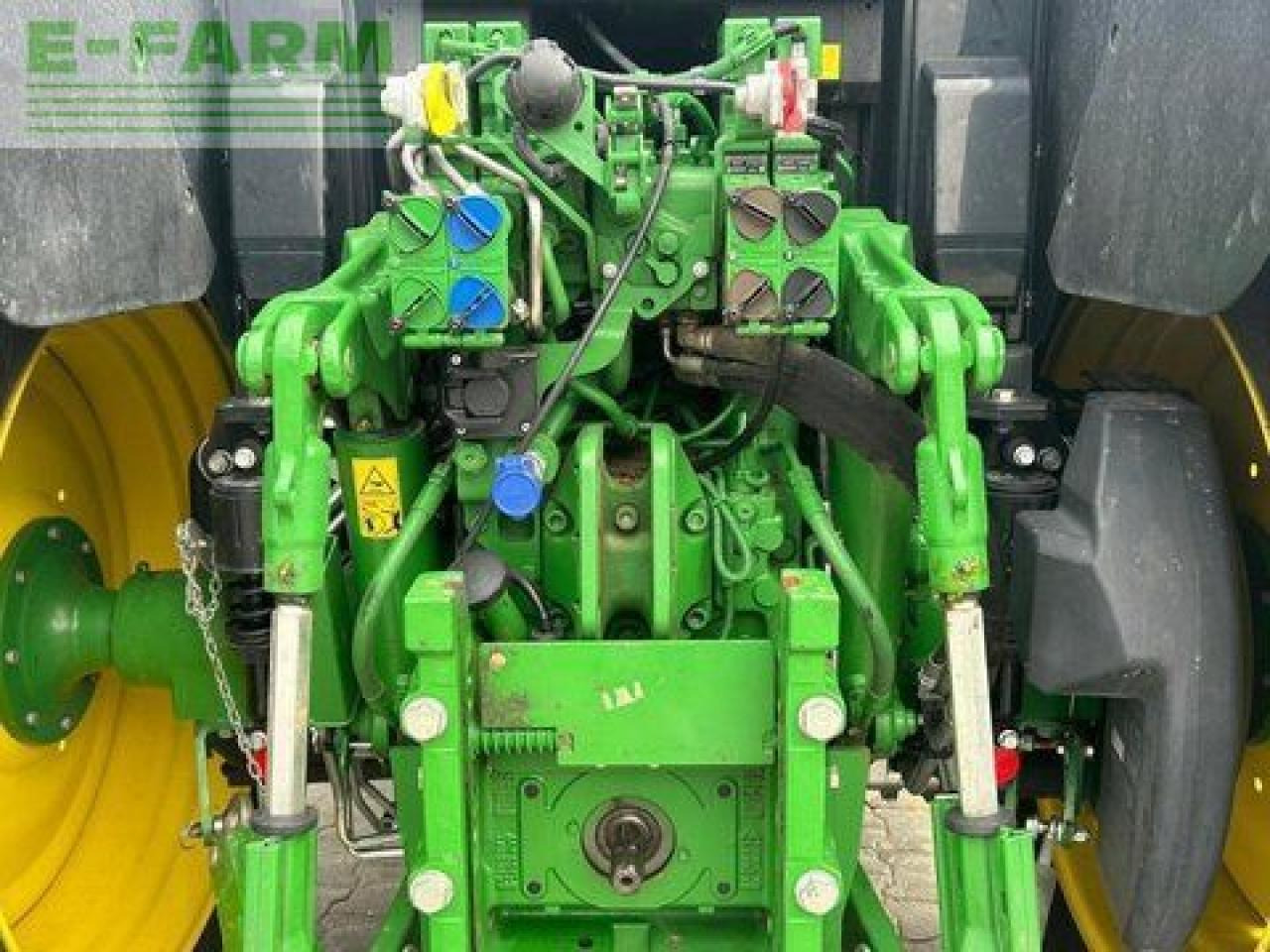 Farm tractor John Deere 6120m: picture 9 Farm tractor John Deere 6120m: picture 9