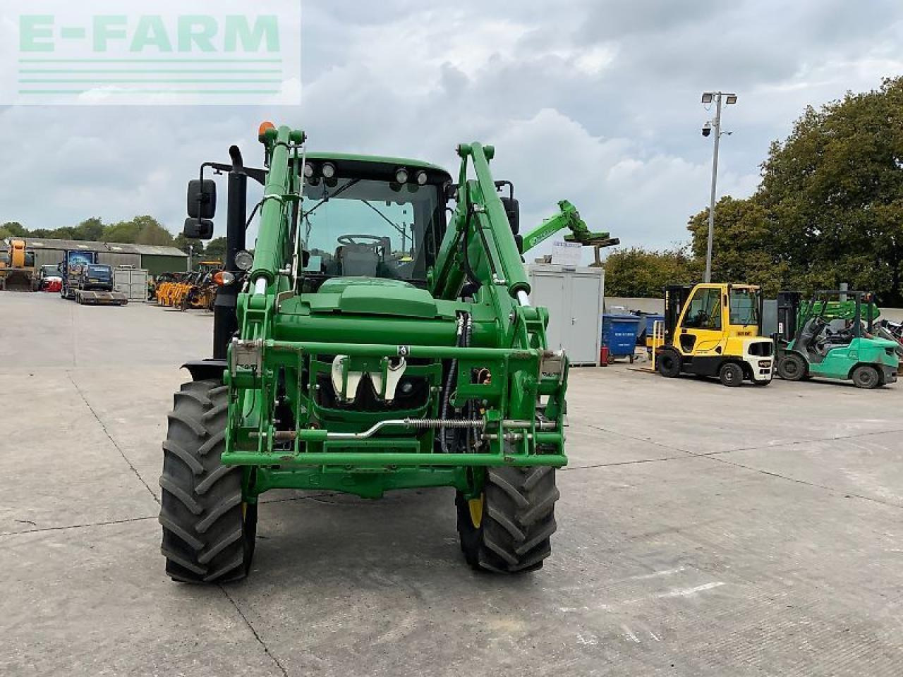 John Deere 6120m tractor (st24650) - Farm tractor: picture 3 John Deere 6120m tractor (st24650) - Farm tractor: picture 3