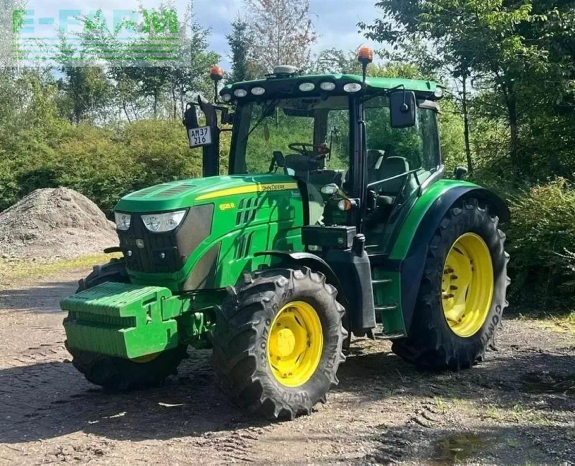John Deere 6125r - Farm tractor: picture 1 John Deere 6125r - Farm tractor: picture 1