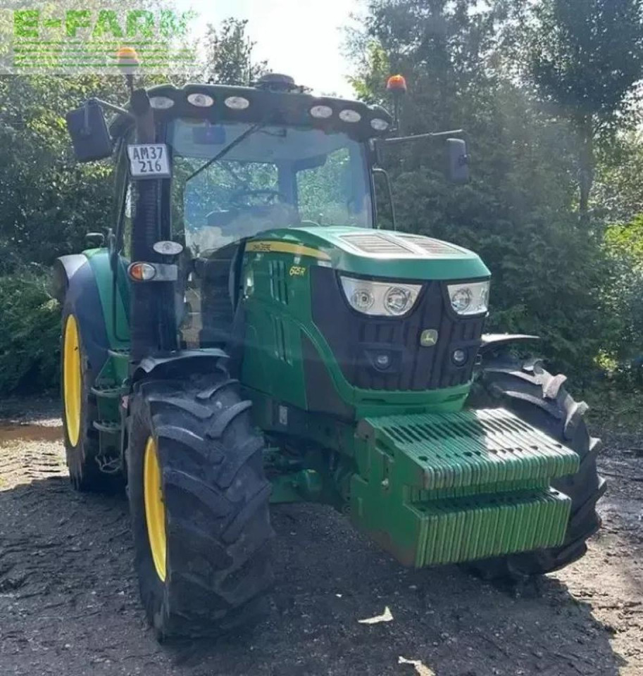 John Deere 6125r - Farm tractor: picture 3 John Deere 6125r - Farm tractor: picture 3