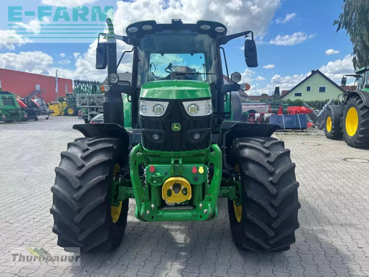 John Deere 6130m - Farm tractor: picture 4 John Deere 6130m - Farm tractor: picture 4
