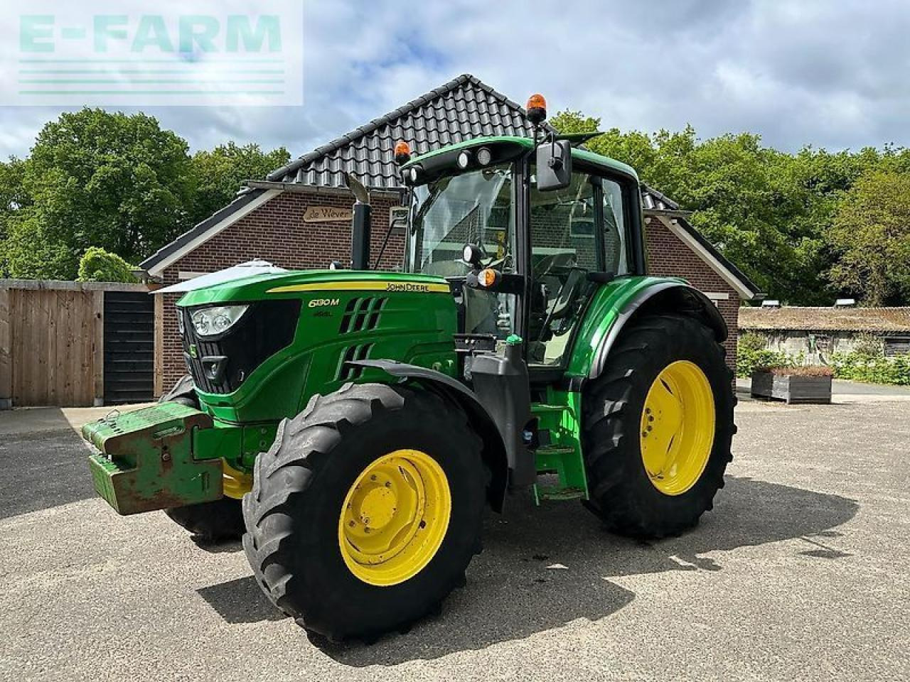 John Deere 6130m pq+ - Farm tractor: picture 1 John Deere 6130m pq+ - Farm tractor: picture 1