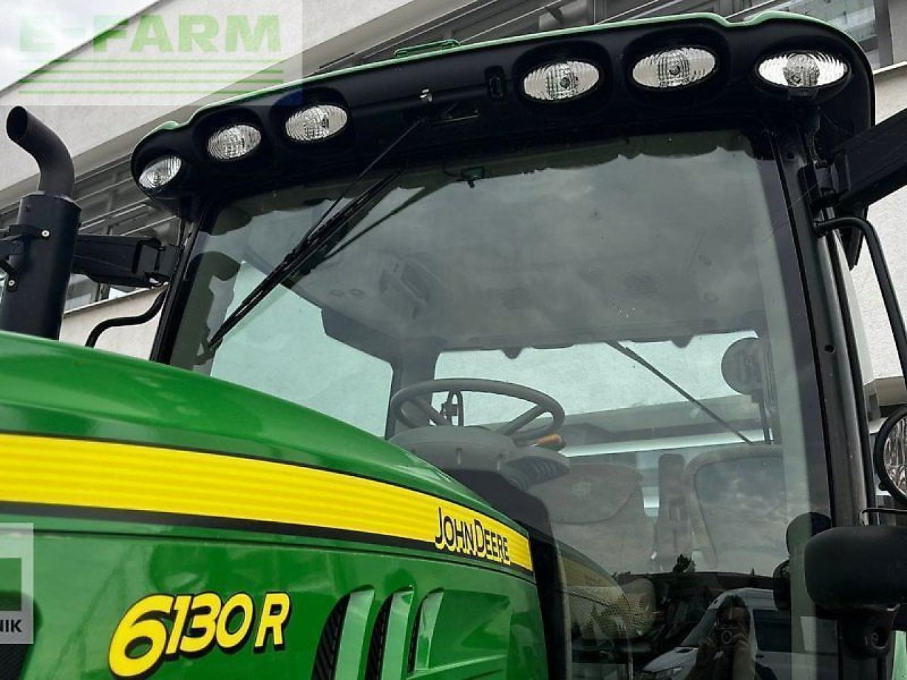 John Deere 6130r - Farm tractor: picture 5 John Deere 6130r - Farm tractor: picture 5