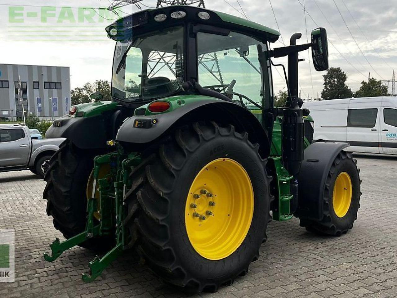 John Deere 6130r - Farm tractor: picture 4 John Deere 6130r - Farm tractor: picture 4