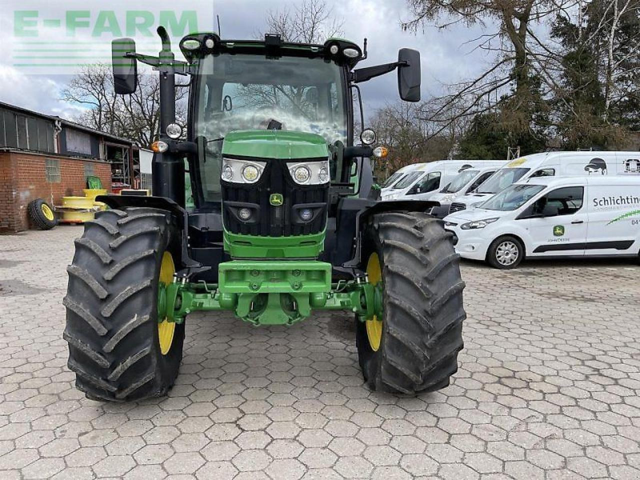 John Deere 6130r - Farm tractor: picture 3 John Deere 6130r - Farm tractor: picture 3