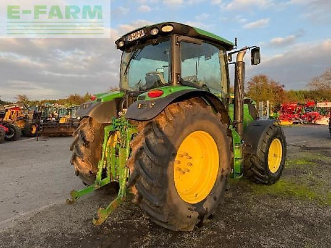 John Deere 6140r - Farm tractor: picture 4 John Deere 6140r - Farm tractor: picture 4
