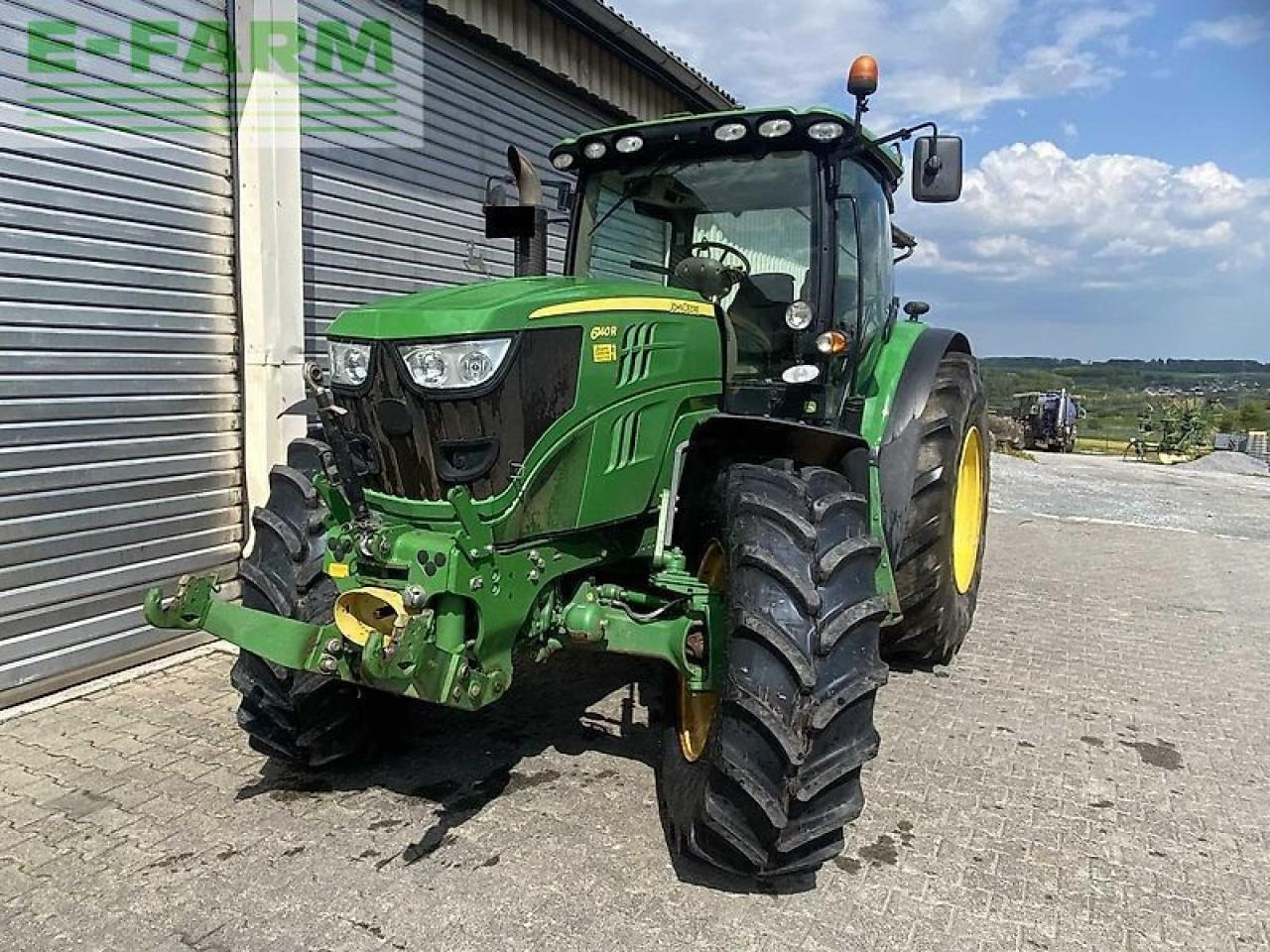 John Deere 6140r - Farm tractor: picture 3 John Deere 6140r - Farm tractor: picture 3