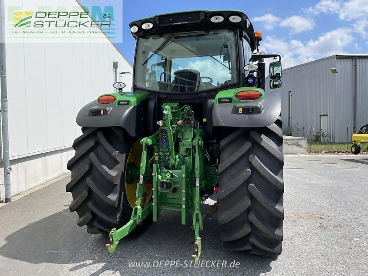 John Deere 6145r commandpro - Farm tractor: picture 2 John Deere 6145r commandpro - Farm tractor: picture 2
