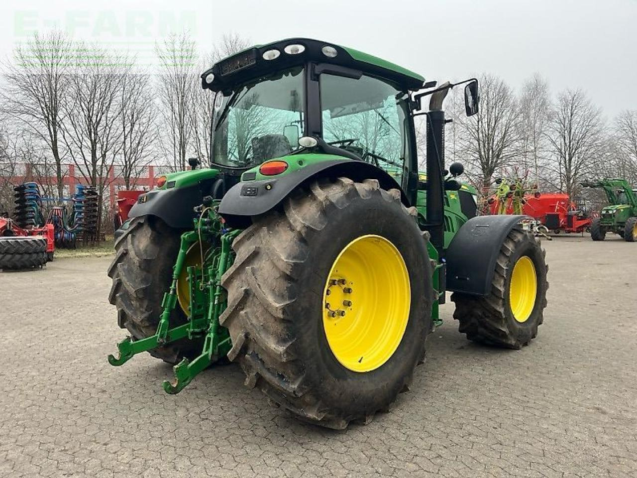 John Deere 6150 r - Farm tractor: picture 2 John Deere 6150 r - Farm tractor: picture 2