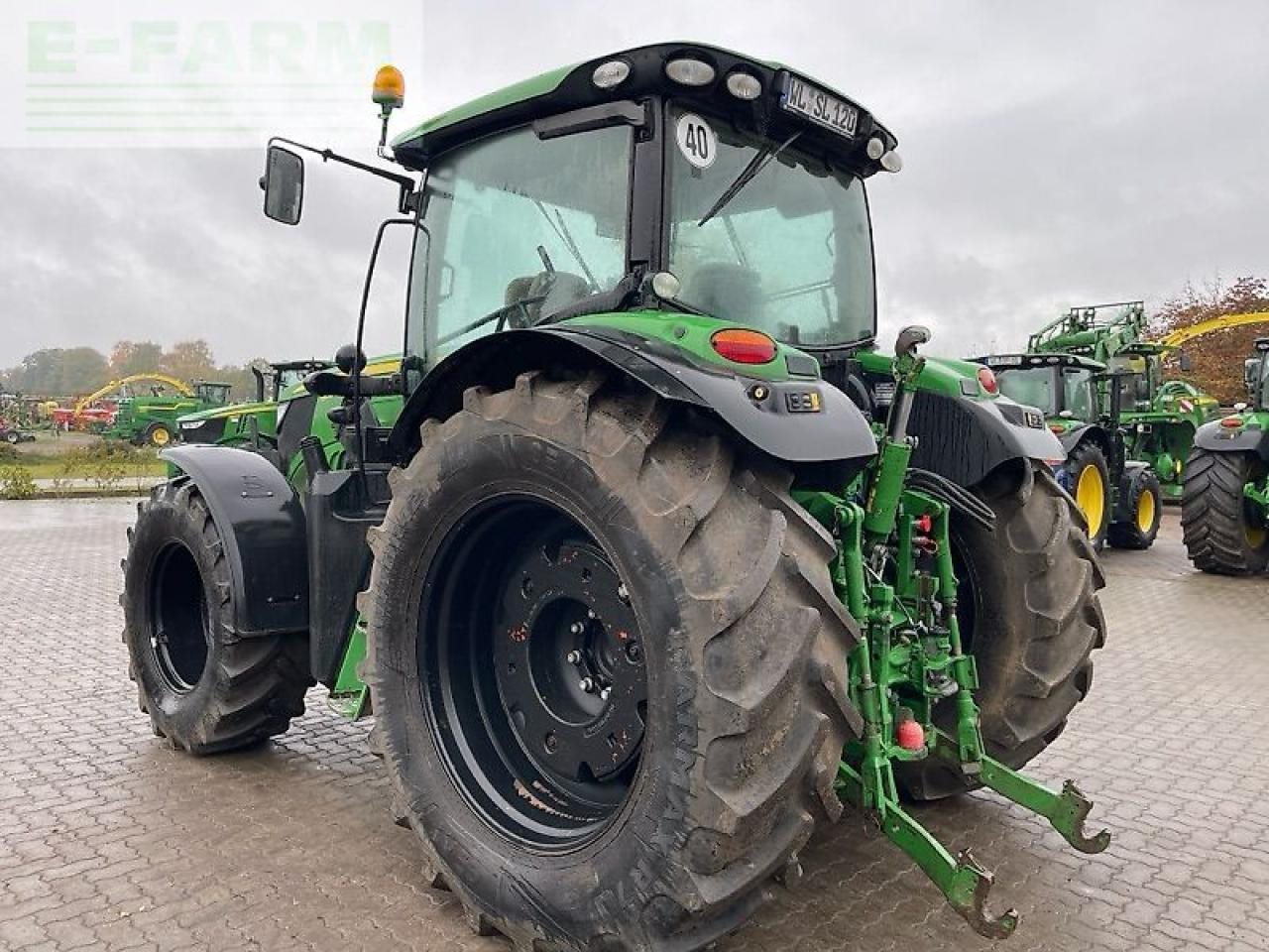 John Deere 6150r - Farm tractor: picture 5 John Deere 6150r - Farm tractor: picture 5