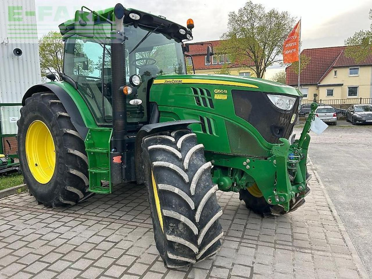 John Deere 6150r - Farm tractor: picture 3 John Deere 6150r - Farm tractor: picture 3