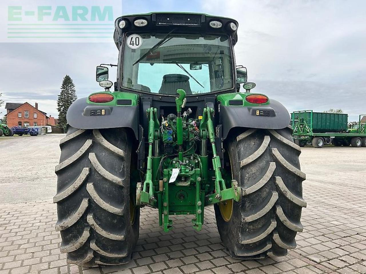 John Deere 6150r - Farm tractor: picture 5 John Deere 6150r - Farm tractor: picture 5