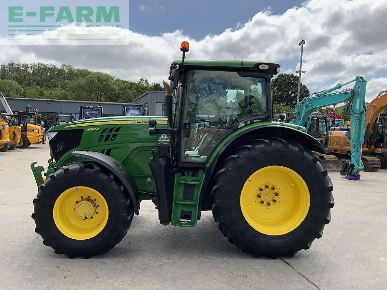 John Deere 6150r tractor (st22811) - Farm tractor: picture 5 John Deere 6150r tractor (st22811) - Farm tractor: picture 5