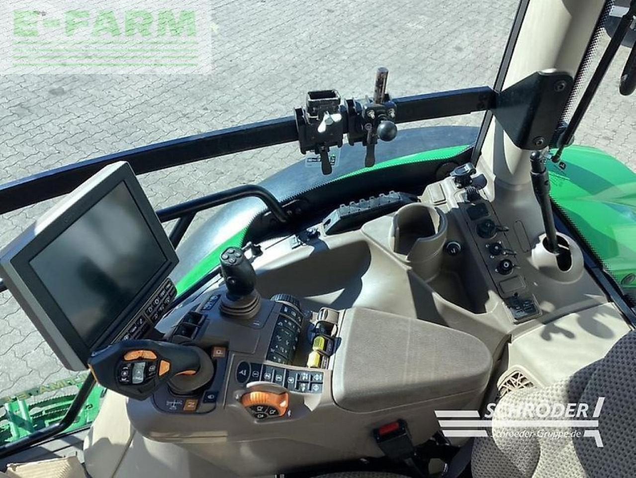 John Deere 6155 r ultimate - Farm tractor: picture 2 John Deere 6155 r ultimate - Farm tractor: picture 2