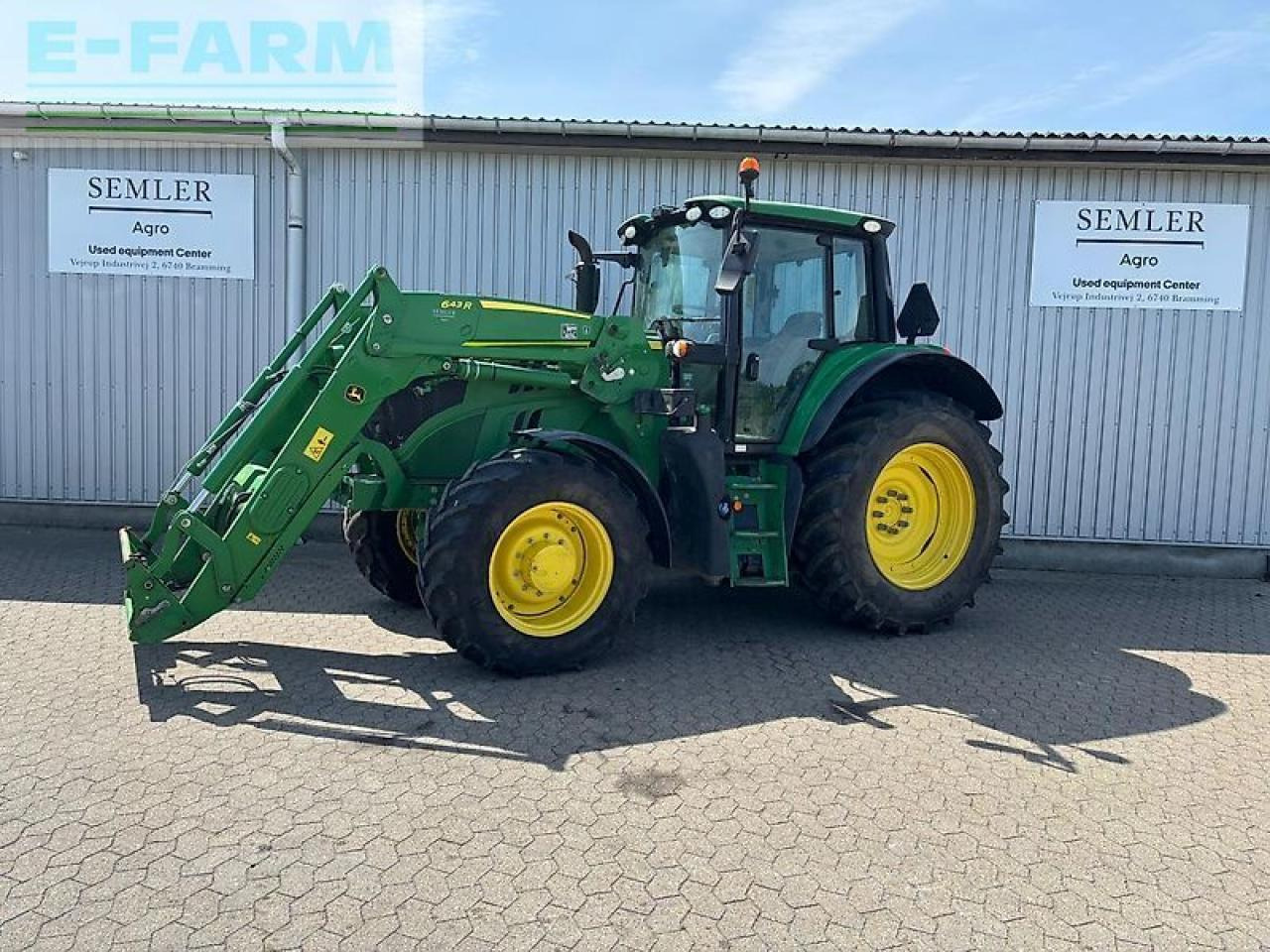 John Deere 6155m - Farm tractor: picture 1 John Deere 6155m - Farm tractor: picture 1