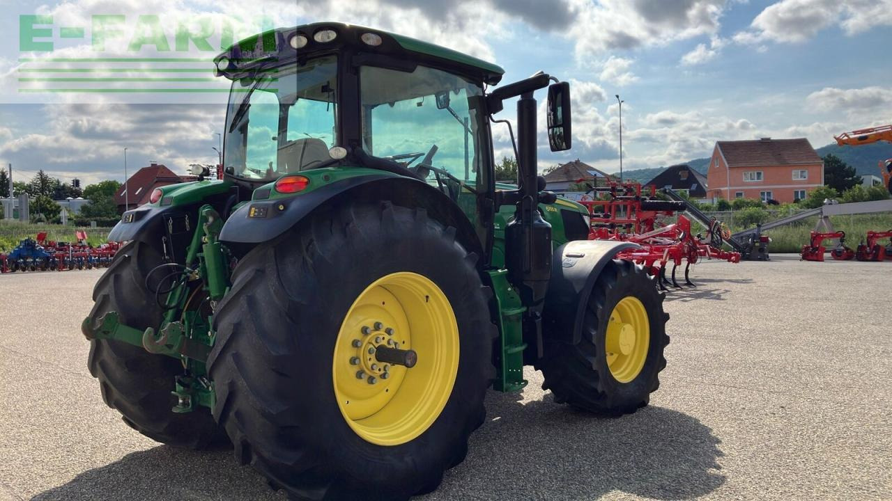 John Deere 6155r - Farm tractor: picture 3 John Deere 6155r - Farm tractor: picture 3