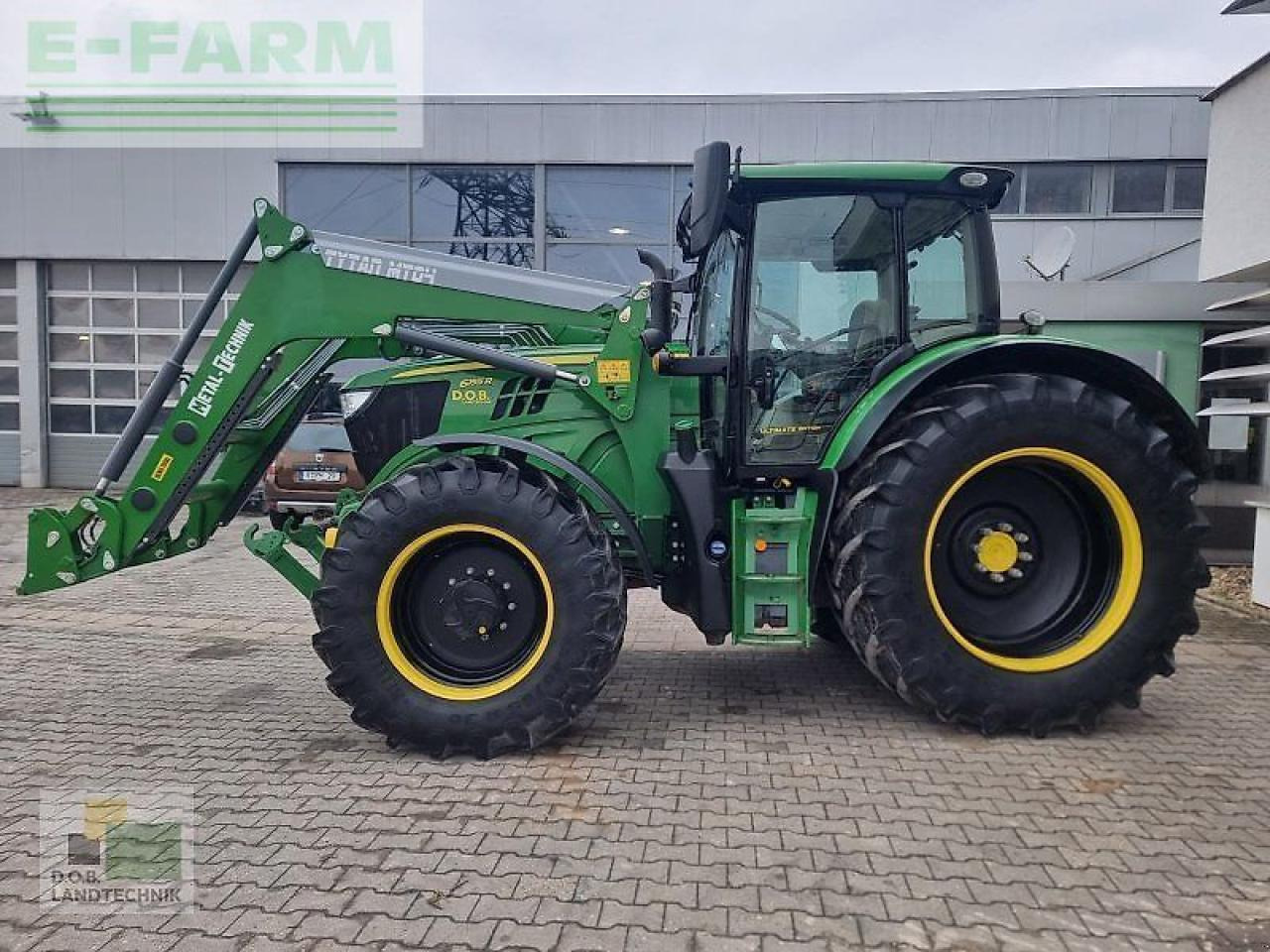 John Deere 6155r - Farm tractor: picture 3 John Deere 6155r - Farm tractor: picture 3