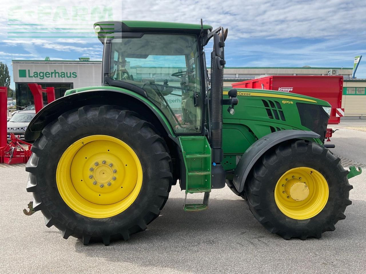 John Deere 6170R - Farm tractor: picture 5 John Deere 6170R - Farm tractor: picture 5