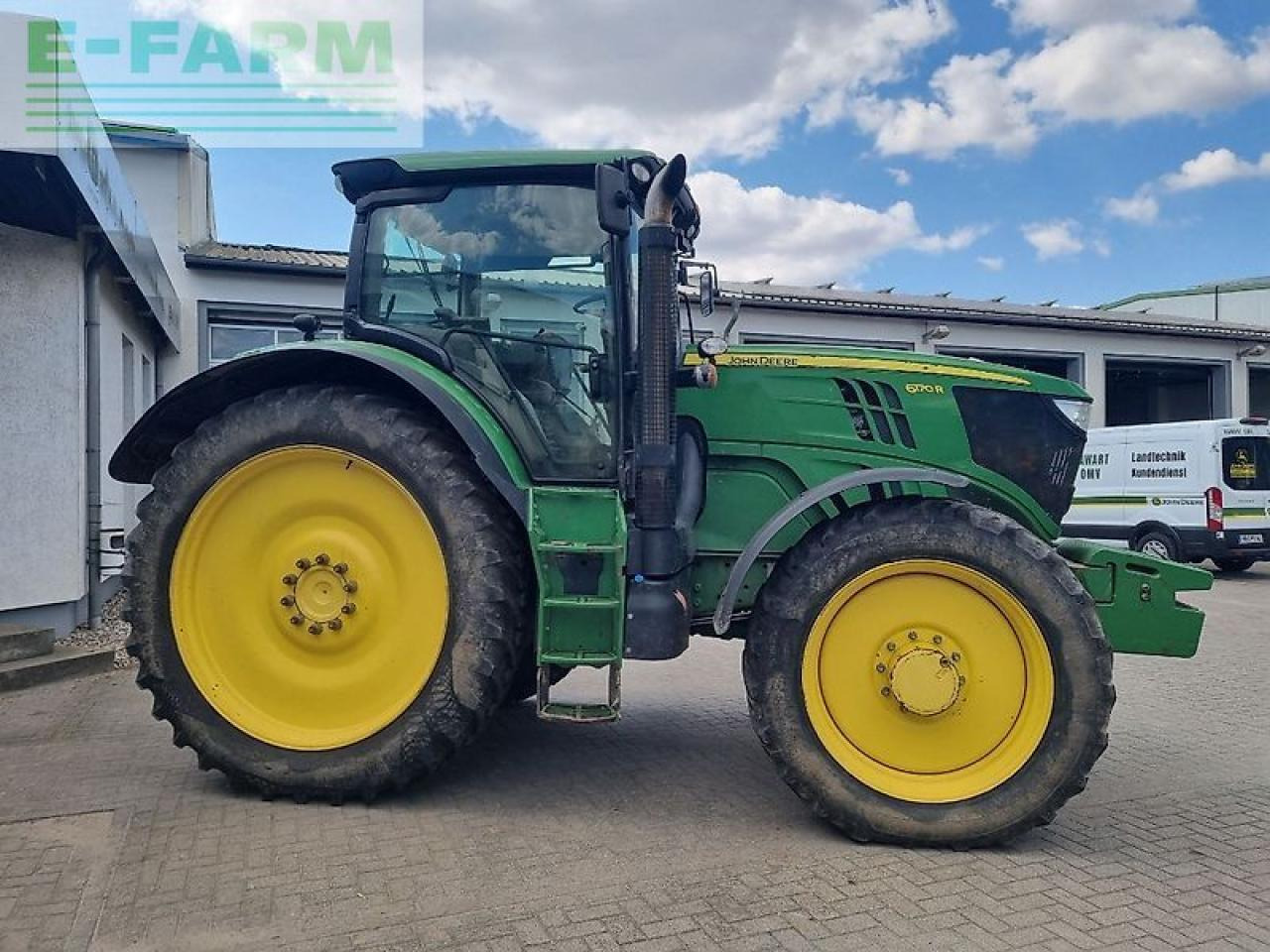 John Deere 6170r - Farm tractor: picture 5 John Deere 6170r - Farm tractor: picture 5