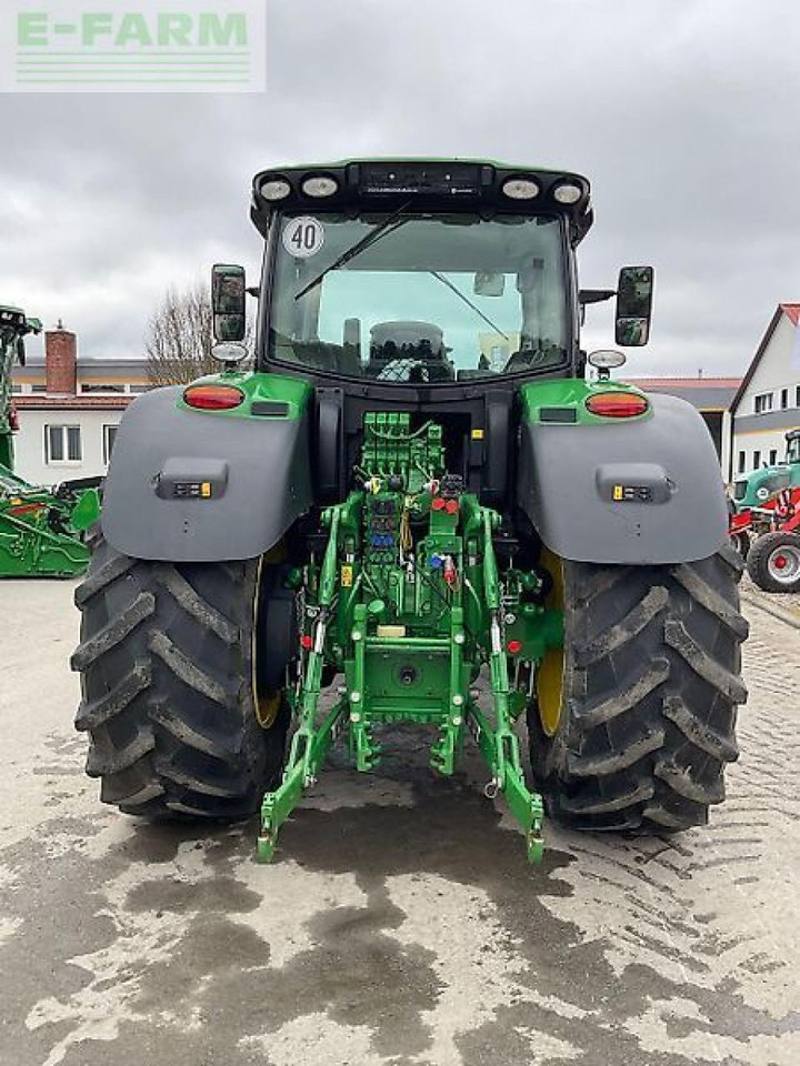 John Deere 6175 r - Farm tractor: picture 4 John Deere 6175 r - Farm tractor: picture 4