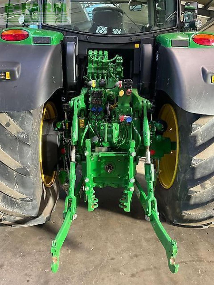 John Deere 6175 r - Farm tractor: picture 4 John Deere 6175 r - Farm tractor: picture 4