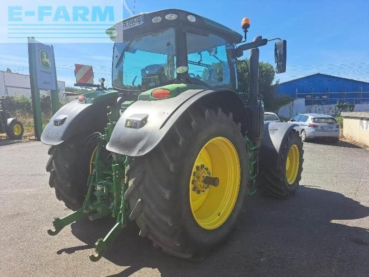 John Deere 6175r - Farm tractor: picture 4 John Deere 6175r - Farm tractor: picture 4