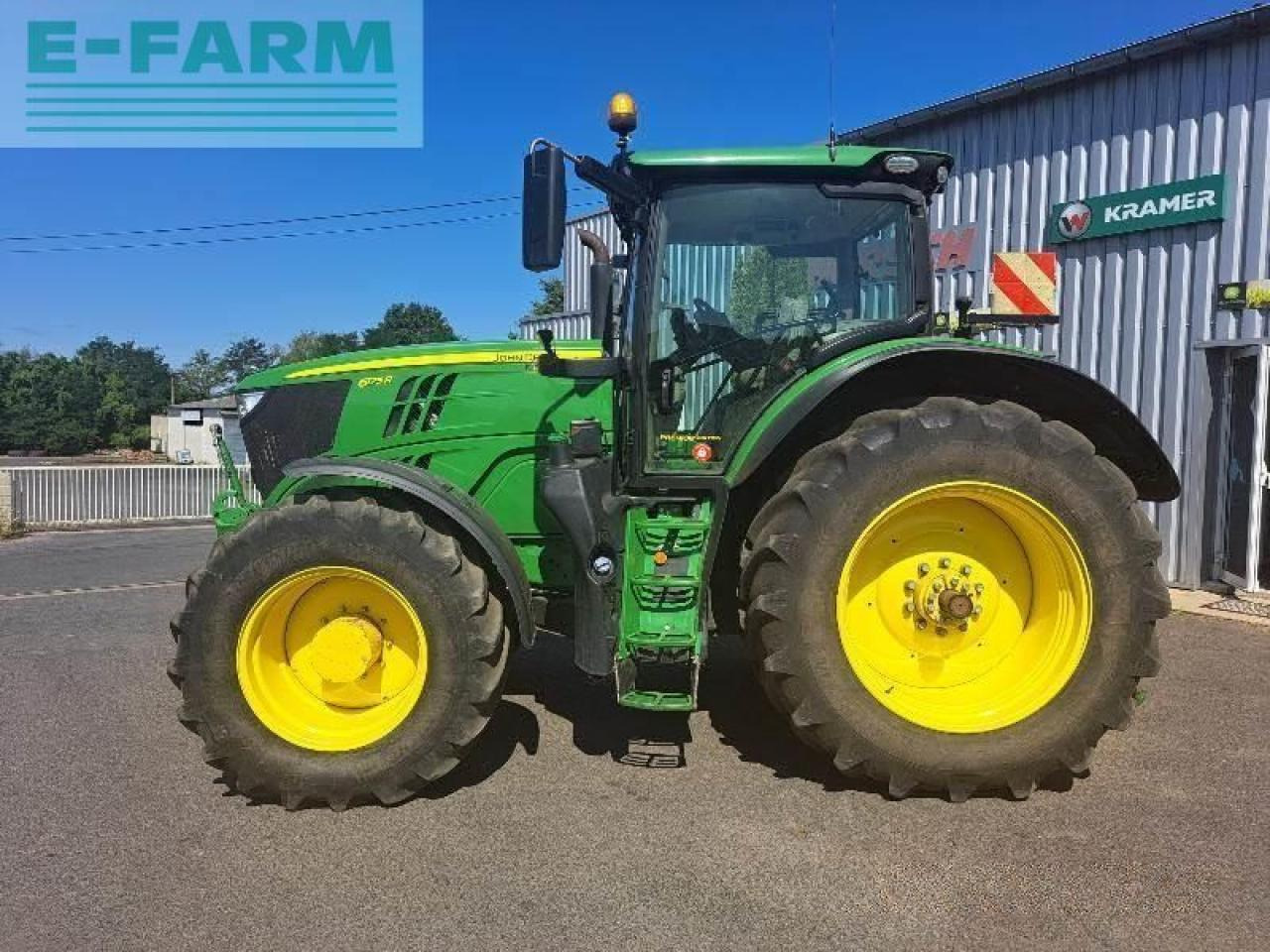 John Deere 6175r - Farm tractor: picture 2 John Deere 6175r - Farm tractor: picture 2