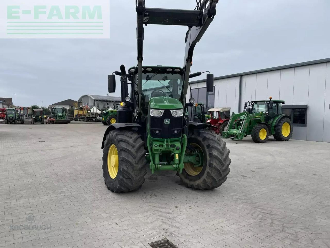 John Deere 6175r - Farm tractor: picture 2 John Deere 6175r - Farm tractor: picture 2
