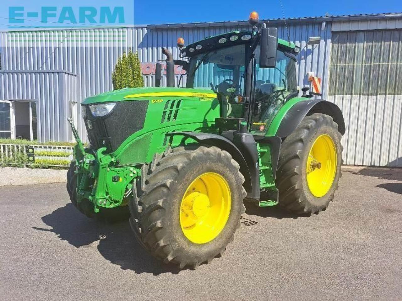 John Deere 6175r - Farm tractor: picture 1 John Deere 6175r - Farm tractor: picture 1