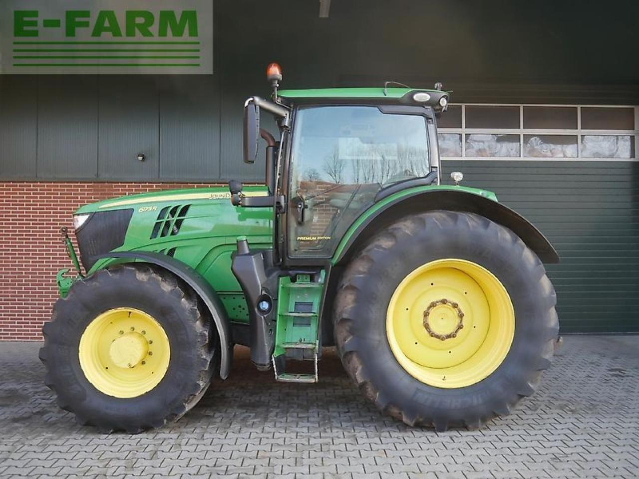 John Deere 6175r autopowr atr - Farm tractor: picture 5 John Deere 6175r autopowr atr - Farm tractor: picture 5