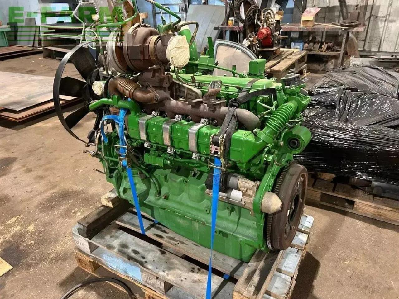 John Deere 6190r - Farm tractor: picture 3 John Deere 6190r - Farm tractor: picture 3