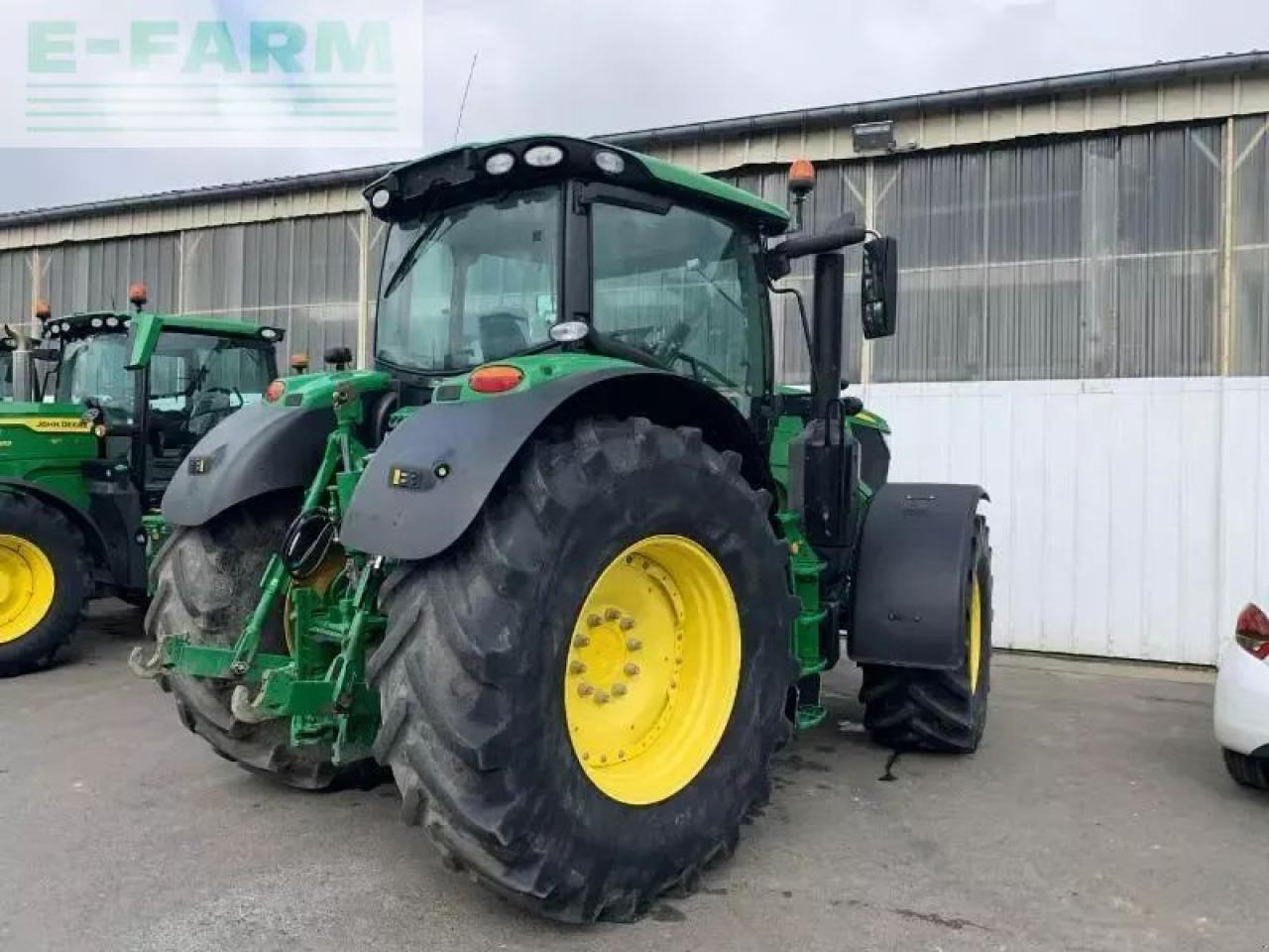 John Deere 6195r - Farm tractor: picture 2 John Deere 6195r - Farm tractor: picture 2