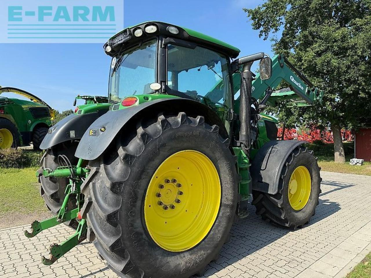John Deere 6210r - Farm tractor: picture 3 John Deere 6210r - Farm tractor: picture 3