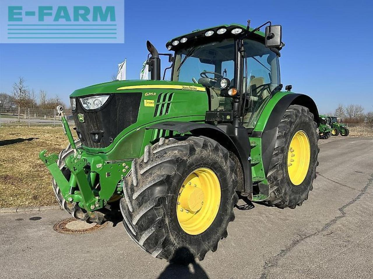 John Deere 6215r - Farm tractor: picture 2 John Deere 6215r - Farm tractor: picture 2