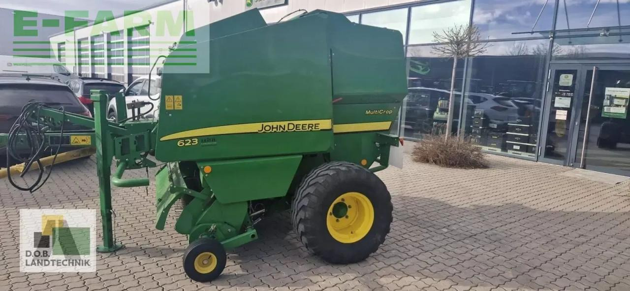 John Deere 623 multicrop - Square baler: picture 2 John Deere 623 multicrop - Square baler: picture 2