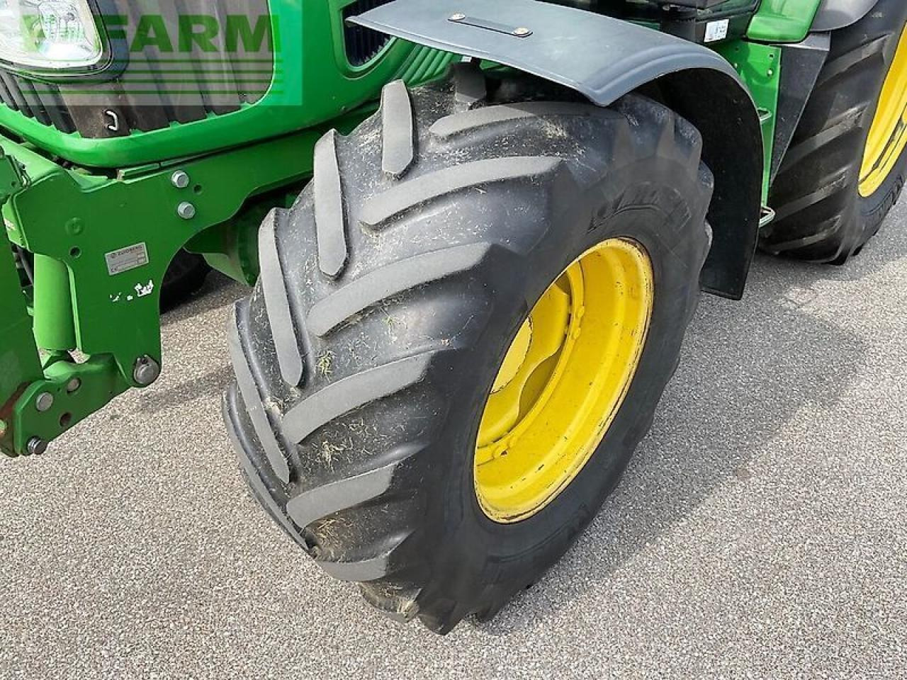 Farm tractor John Deere 6230 premium: picture 17