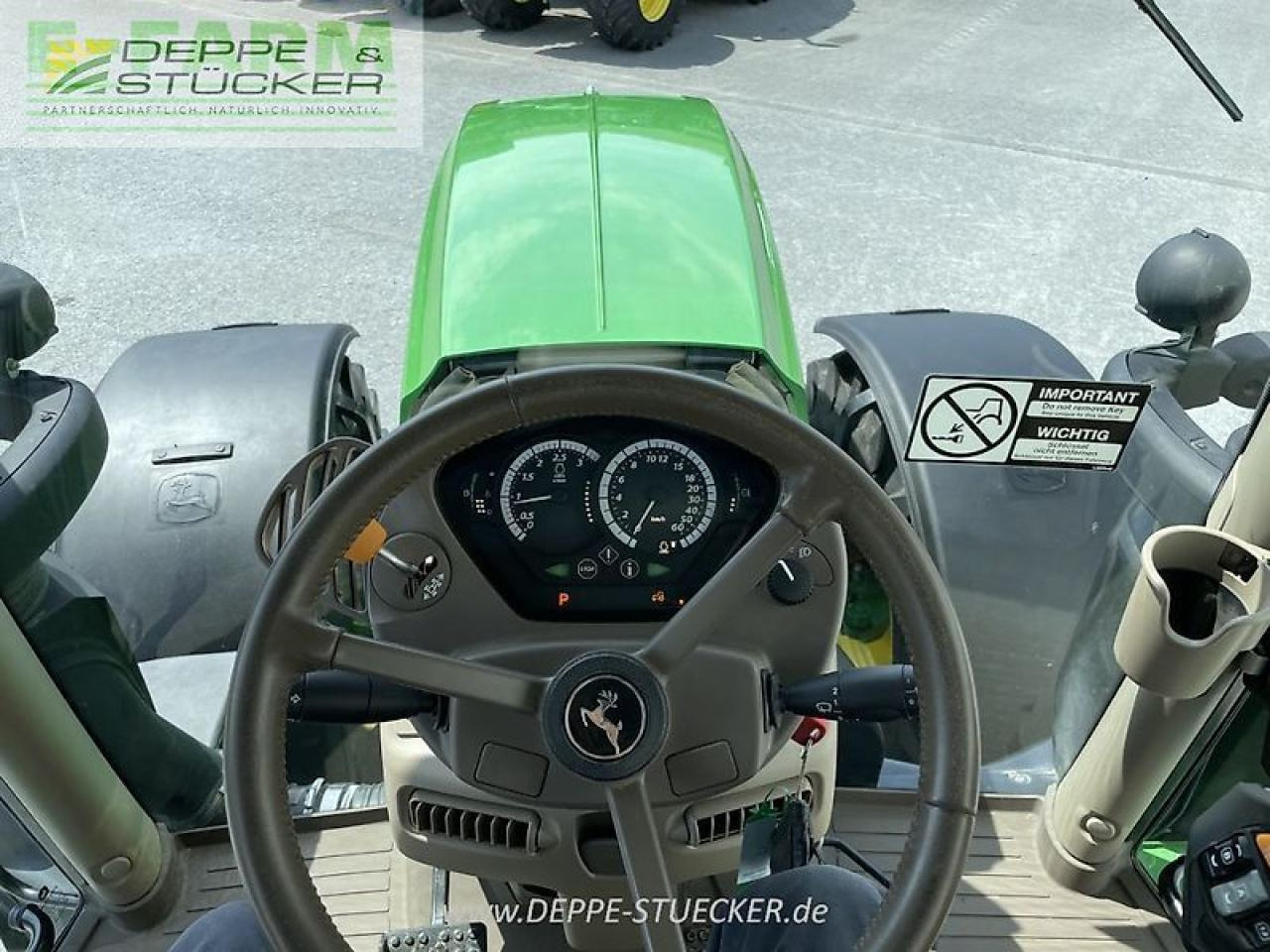 John Deere 6230r - Farm tractor: picture 5 John Deere 6230r - Farm tractor: picture 5