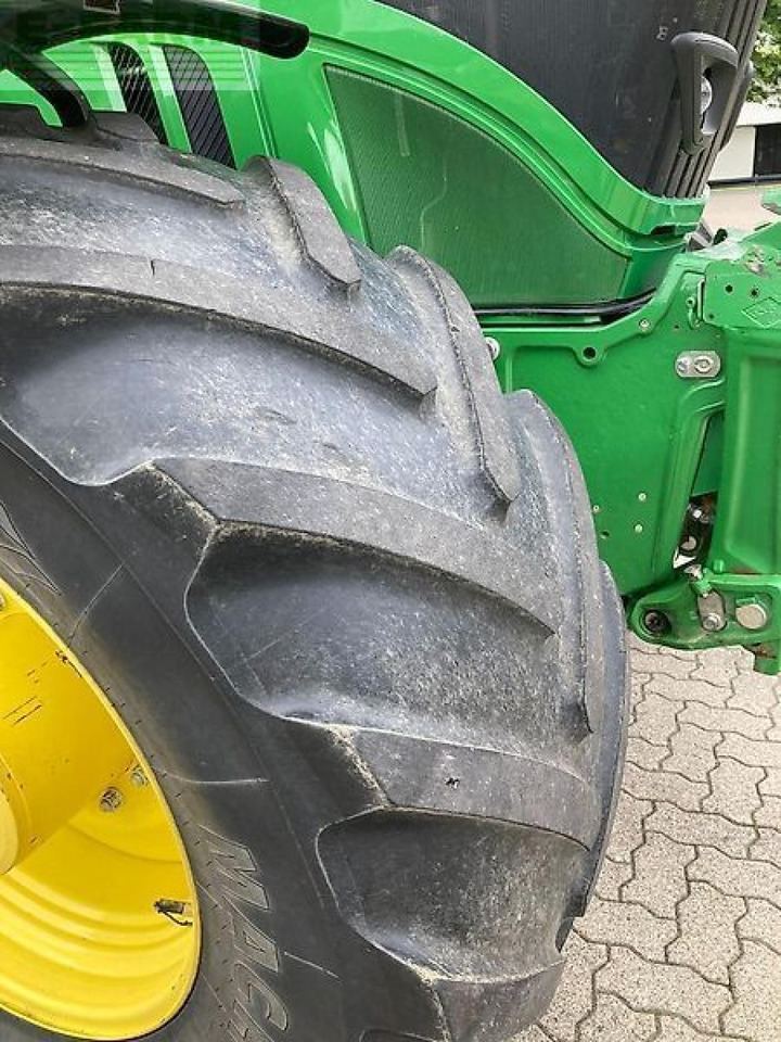 John Deere 6250 r - Farm tractor: picture 5 John Deere 6250 r - Farm tractor: picture 5