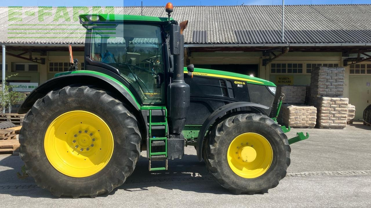 John Deere 6250R - Farm tractor: picture 5 John Deere 6250R - Farm tractor: picture 5