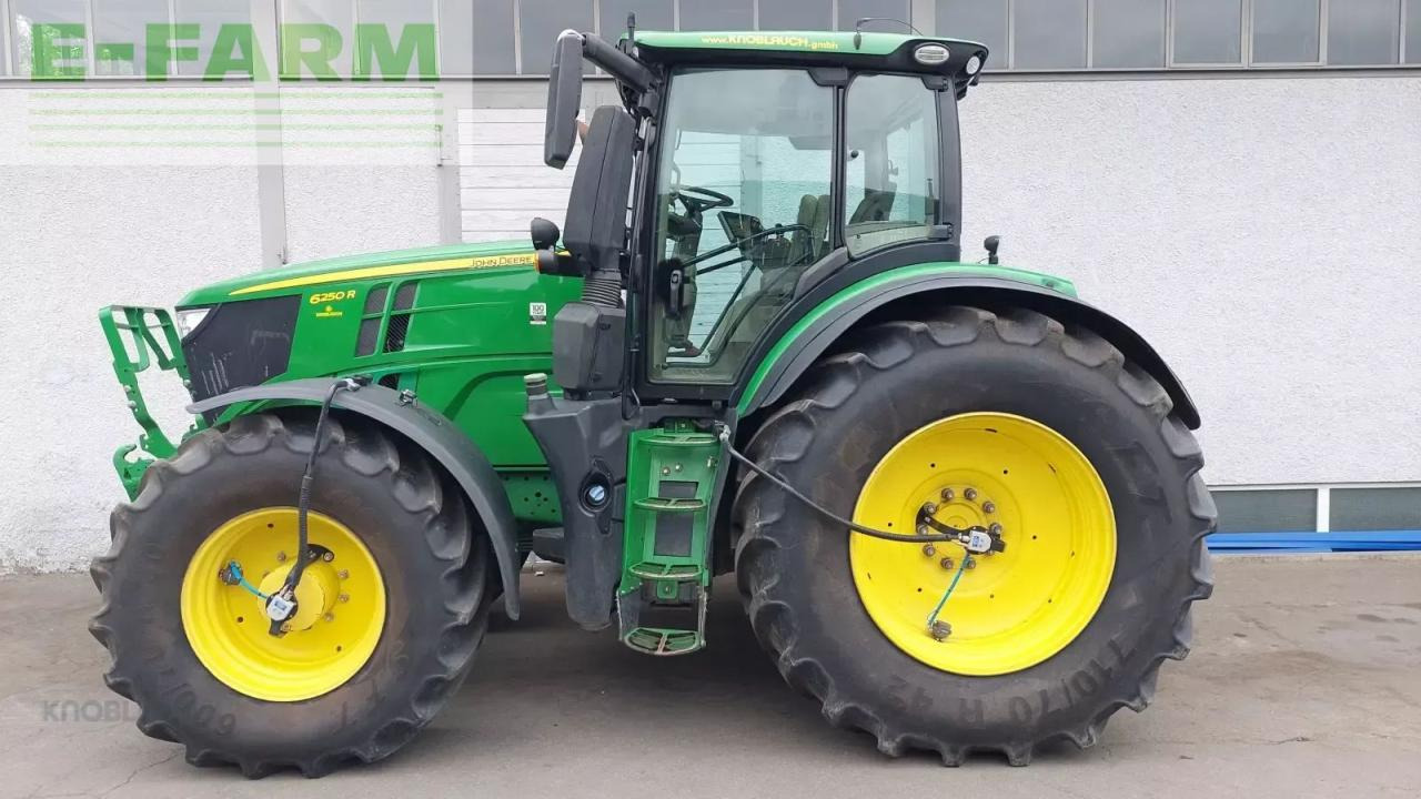 John Deere 6250r - Farm tractor: picture 3 John Deere 6250r - Farm tractor: picture 3